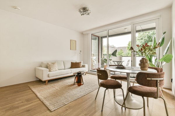 Medium property photo - Theodoor van Hoytemastraat 38, 1062 CG Amsterdam